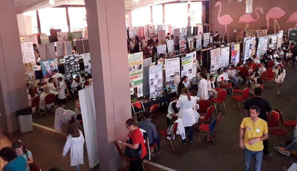 Primera feria de trabajos de investigación de la carrera de Bioquímica
