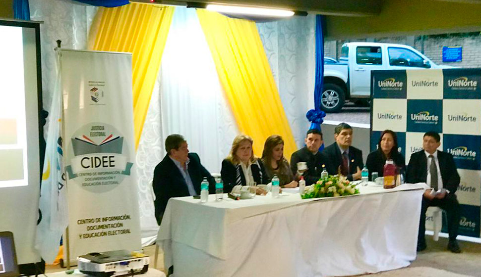 Jornada de Extensión Universitaria en la Facultad Comunitaria de Itauguá