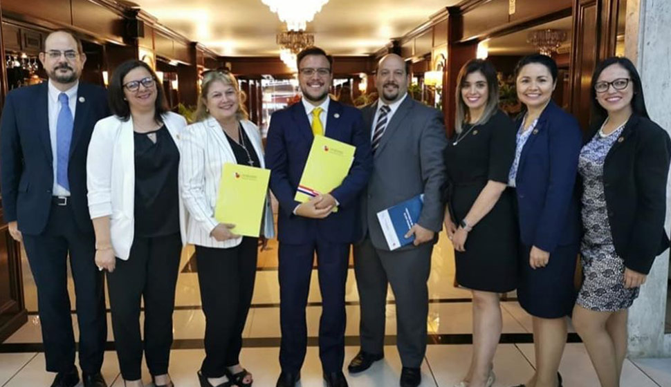 La Universidad del Norte recibe certificación de Calidad y la re-acreditación de la Carrera de Medicina