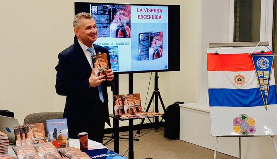 Lanzamiento del libro La Víspera Encendida de Juan Manuel Marcos, traducido al ruso