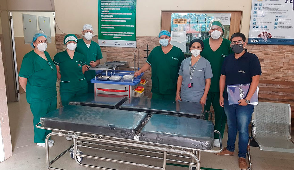 UniNorte entrega donaciones a dos hospitales del país